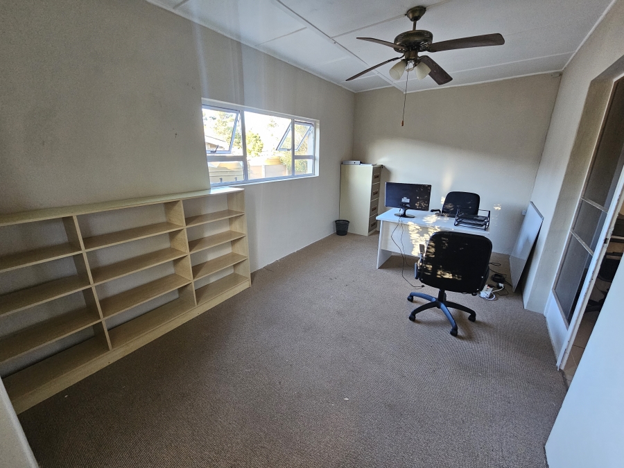 5 Bedroom Property for Sale in Riversdale Western Cape